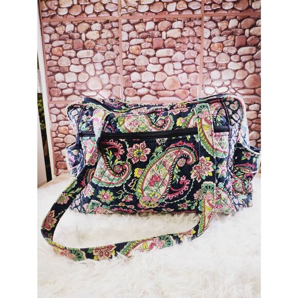 Vera Bradley Petal Paisley Shoulder Bag #A66 - Picture 1 of 8